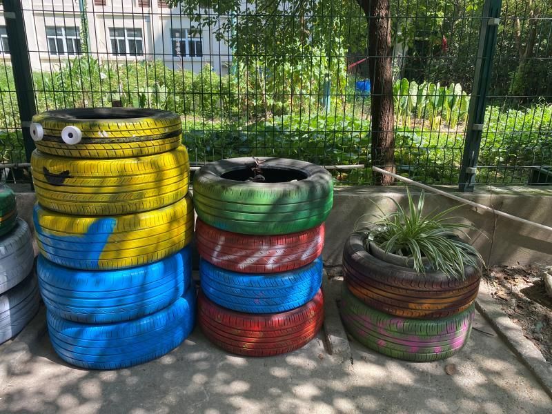 废旧轮胎种绿植,营造绿色环保氛围!